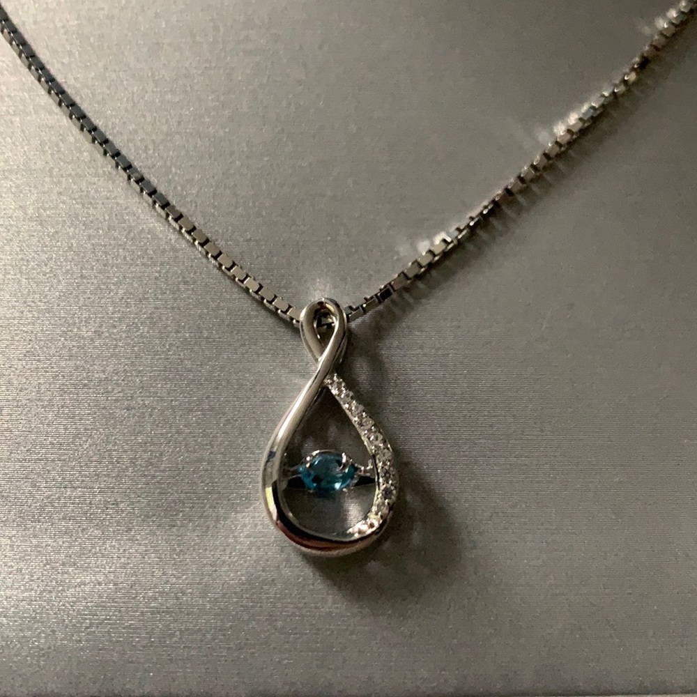 Blue topaz silver necklace